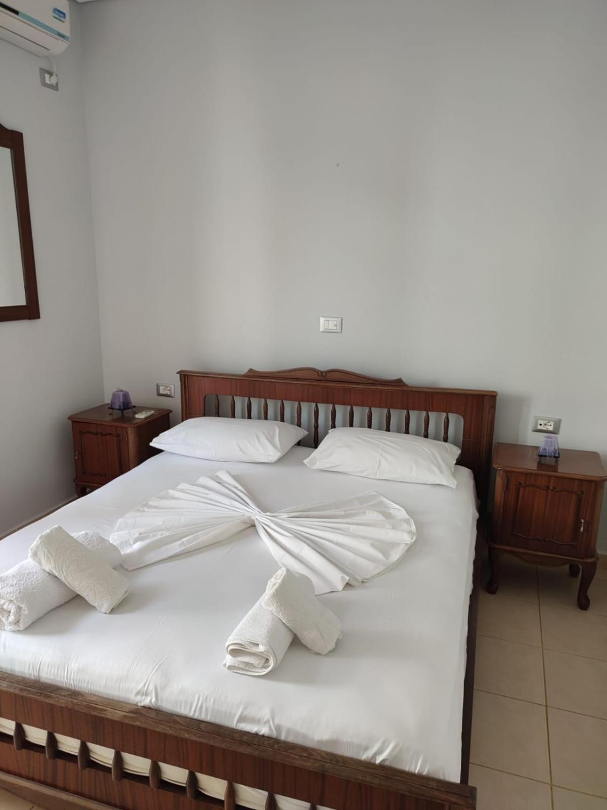 Cimi Apartments Саранда Екстер'єр фото