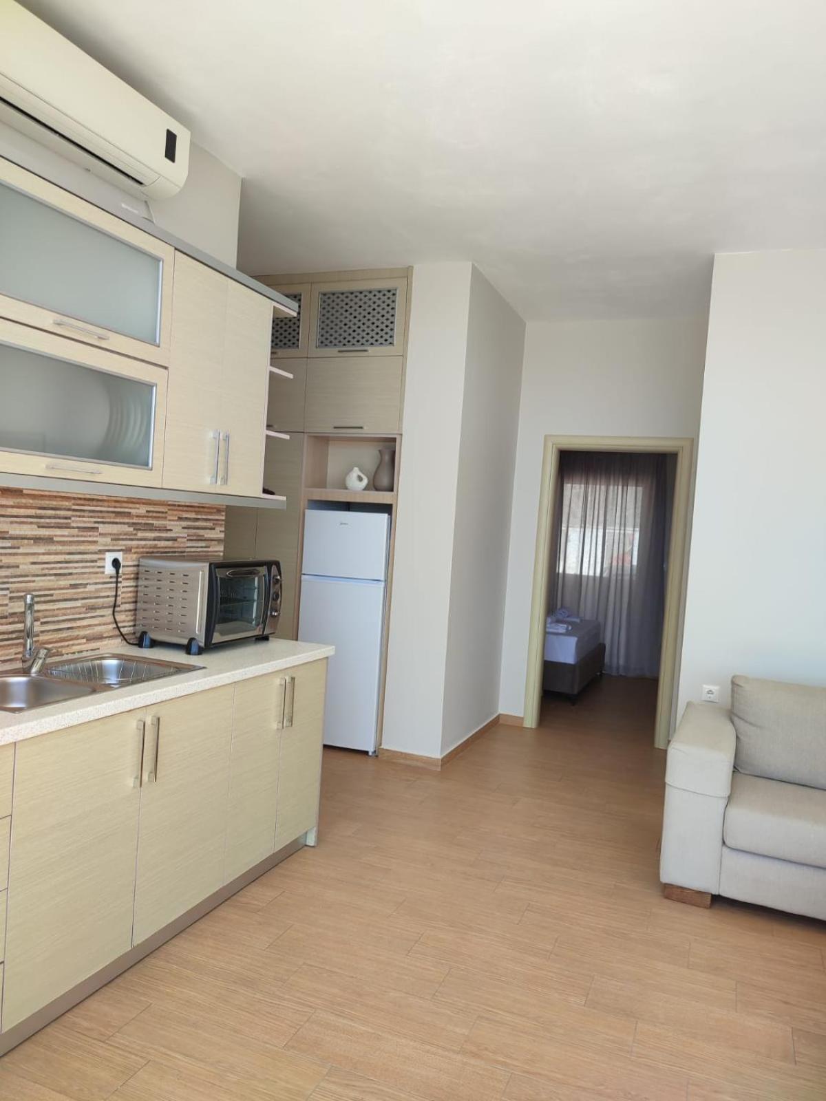 Cimi Apartments Саранда Екстер'єр фото